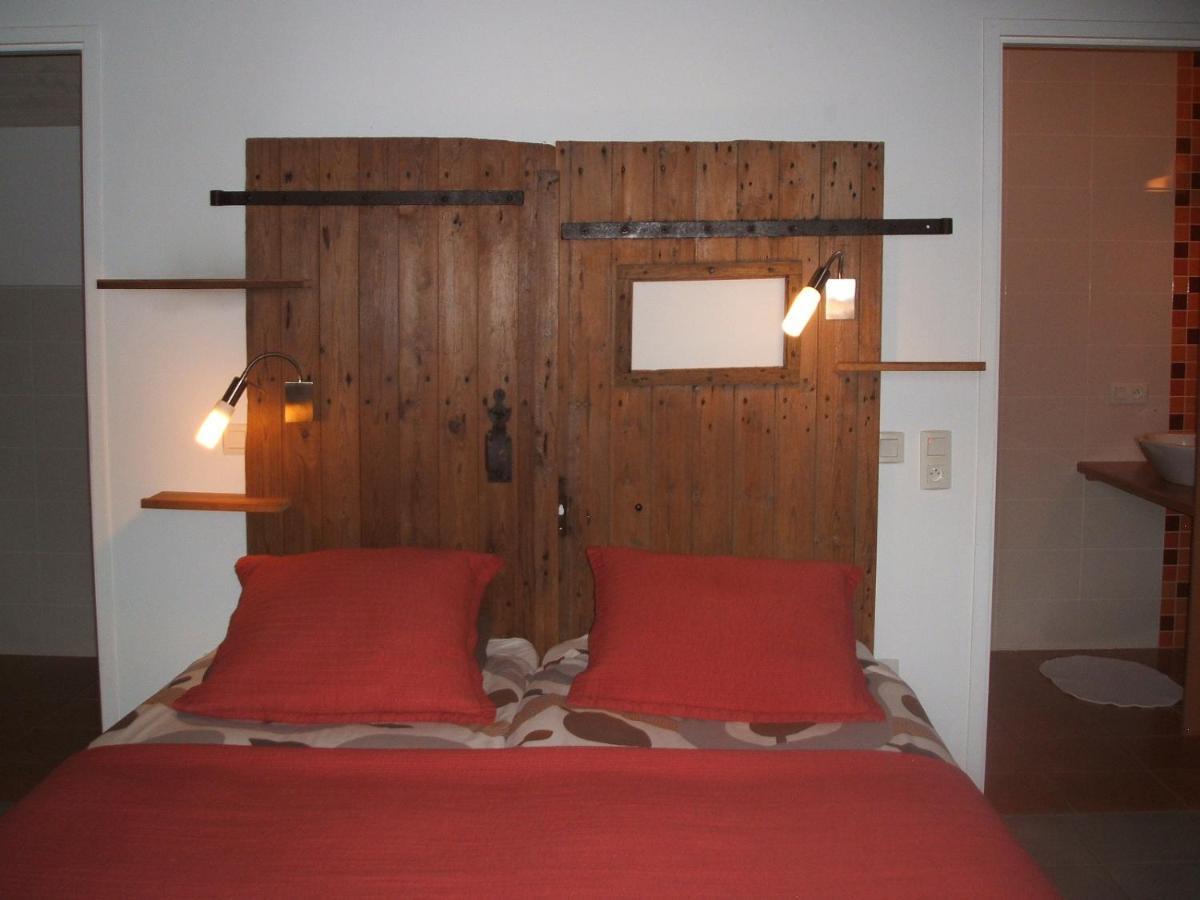 Chambres D'Hotes La Charriere Cheffois 外观 照片